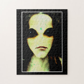 Alien Girl Puzzle Pussel