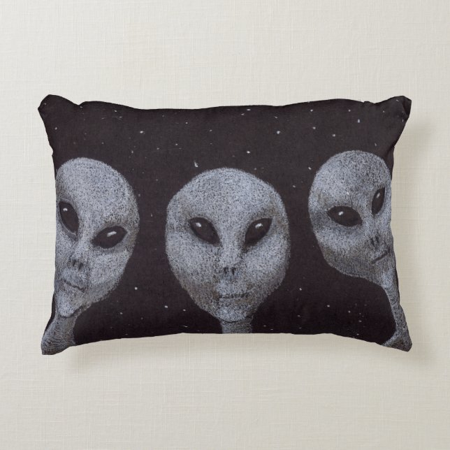 Alien Grays Prydnadskudde (Framsidan)