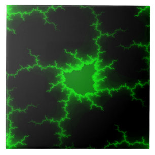 Alien Grönt Lightning-Strejkor i Pitch Black Kakelplatta
