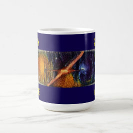 Alien grotta - Lila med dubbel titel Magisk Mugg