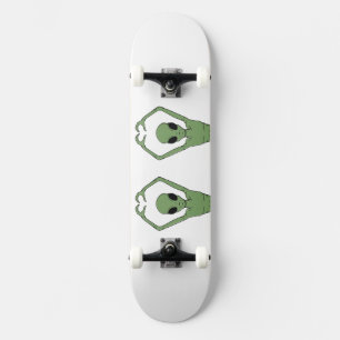 Alien hjärta Pose Mini Skateboard Bräda 18,5 Cm