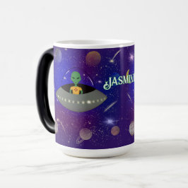 Alien i ett rymdskepp som bär en t-shirt i New mex Magisk Mugg