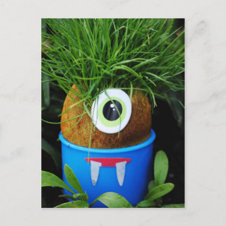Alien i mitt Garden Postcard Vykort