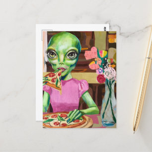 Alien i Rosa Eating Pizza med Flower Vas Vykort