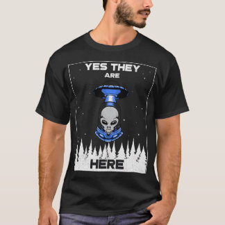 Alien Invasion. Utomjordingarna är här T Shirt