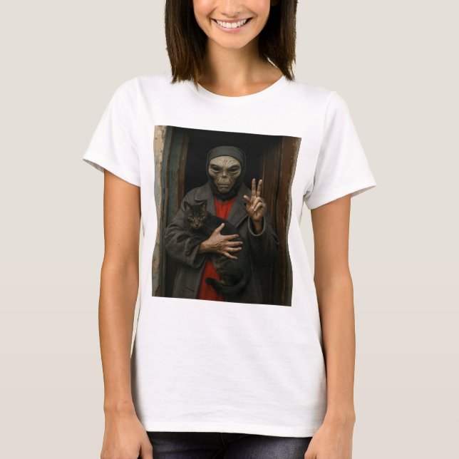 Alien Love T Shirt (Framsida)