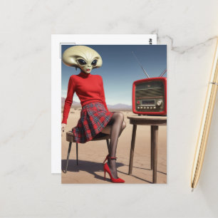Alien Med en radio i öknen Vykort