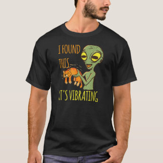 Alien med Kat Vibration Purr har hittat detta vibr T Shirt