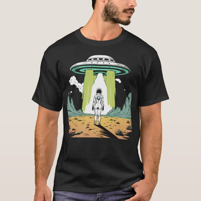 Alien möter på en konstig planet t shirt (Framsida)