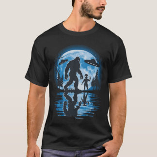 Alien och Bigfoot Måne ufo T Shirt