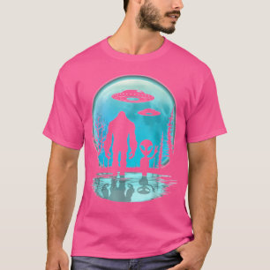 Alien och Bigfoot T Shirt