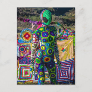 Alien Queen Postcard Vykort