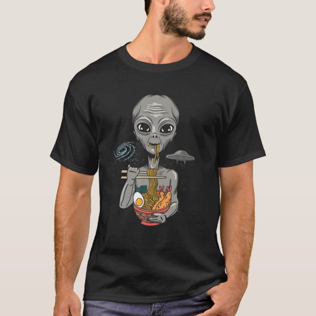 Alien Ramen Funny Kawaii Anime Jape Noodles be be  T Shirt (Framsida)
