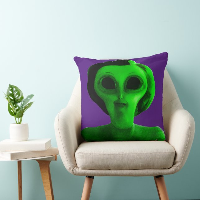Alien Självporträtt Kudde (Stol)