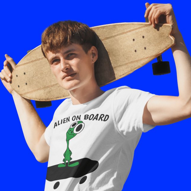 ALIEN SKATEBOARDING T-Shirts (Skapare uppladdad)