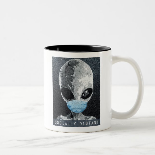 Alien Socially Distant Coffee Mugg (Höger)