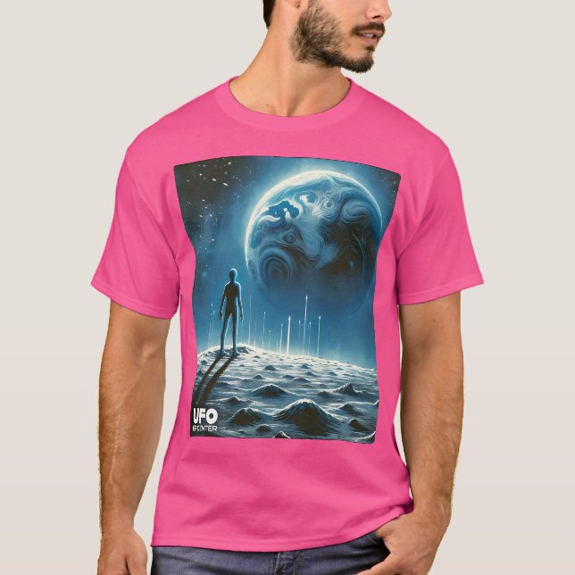 Alien Tittar på en okänd planet T Shirt (Framsida)