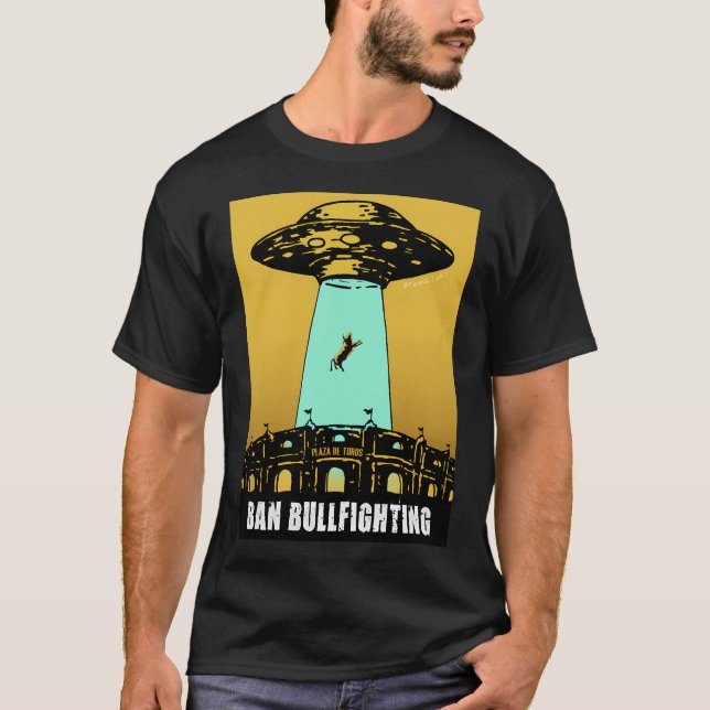 Alien Ufo Bull Abduction T Shirt (Framsida)