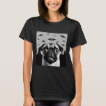 Alien UFO Funny Pug Hund älskare Manar Women Kids  T Shirt<br><div class="desc">utomjordingar,  utomjordingar,  rymd,  fart,  galaxer,  stjärnor,  måne,  planet,  science fiction,  universum,  astronaut</div>