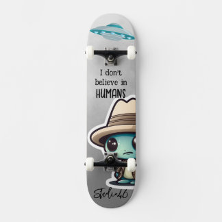 Alien UFO Skateboard