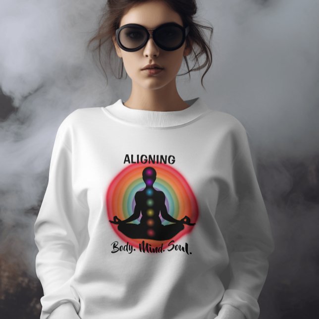 "Aligning Body Mind Soul" Chakra Meditation & Yoga T Shirt (Skapare uppladdad)