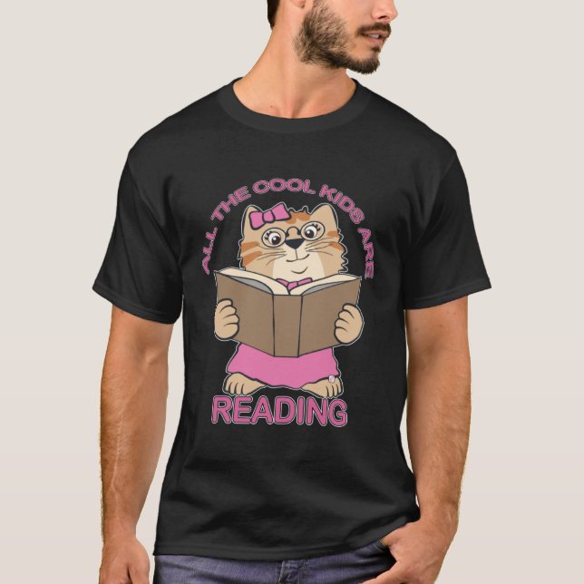 All Cool Kids Are Reading Book Nerd  Reading Teach T Shirt (Framsida)