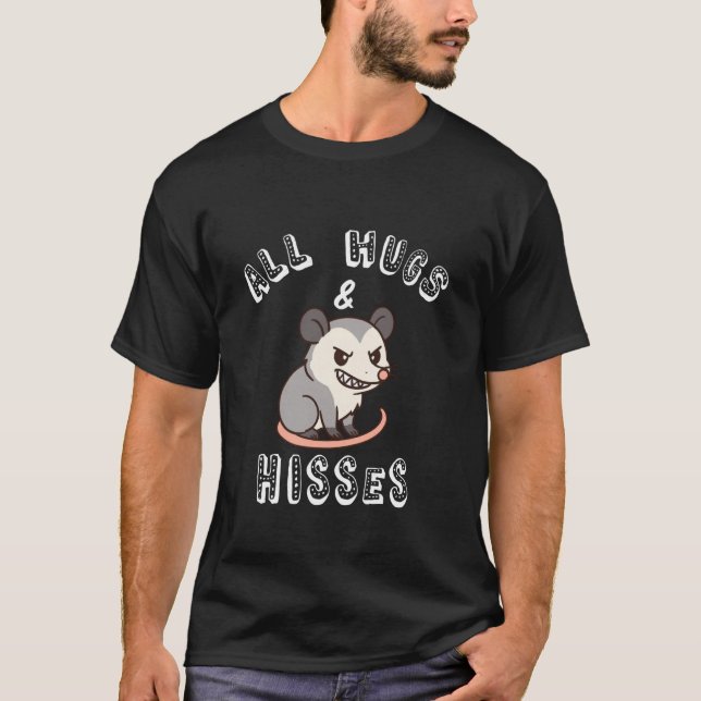 All Hugs & Hisses Funny Opossum Possum Gift Cute K T Shirt (Framsida)