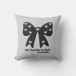 All Tied Up In Style Throw Pillow Kudde