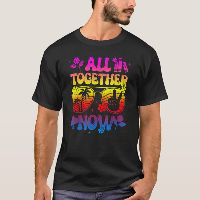 All Together Now Summer Reading 2023 Groovy  Book T Shirt (Framsida)