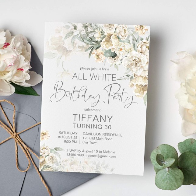 All vit födelsedagsfest silver vit blommigt inbjudningar (All white birthday party invitation template silver sage white flowers invitation)