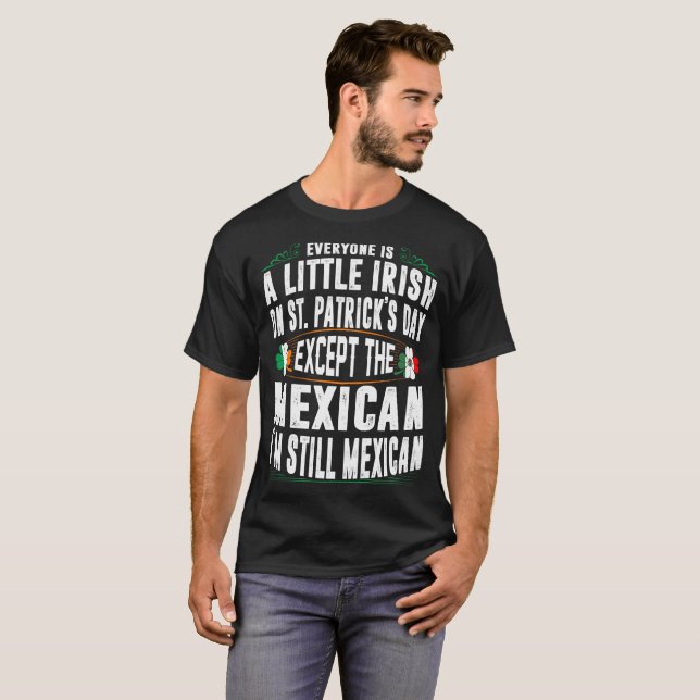 Alla är irländsk på st patrick's tee (Hel framsida)