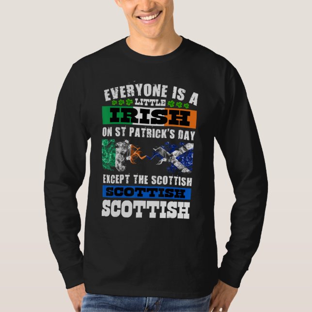 Alla är irländska utom Skottland på St Patrick's T Shirt (Framsida)