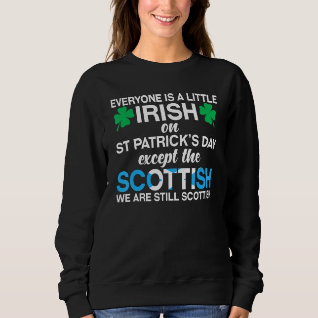Alla är irländska utom Skottland på St Patrick's T Shirt (Framsida)