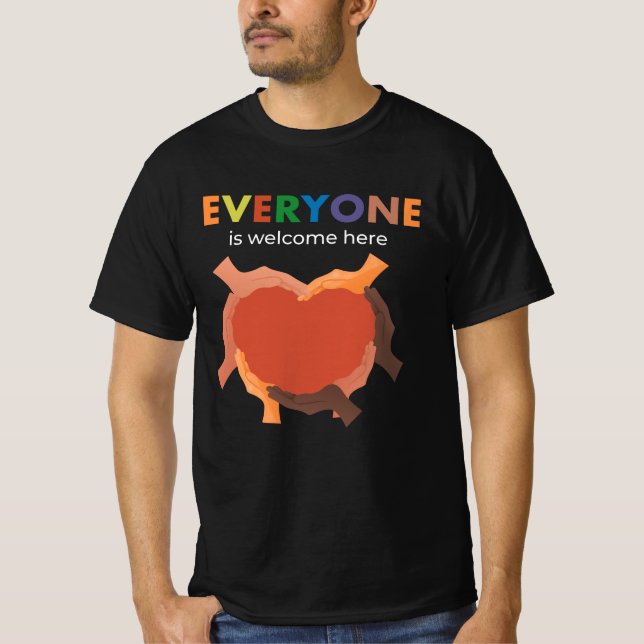Alla är välkomna hit lika stor mångfald som här t shirt (Framsida)