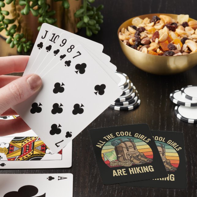 Alla coola tjejer vandrar Retro Casinokort (På plats)