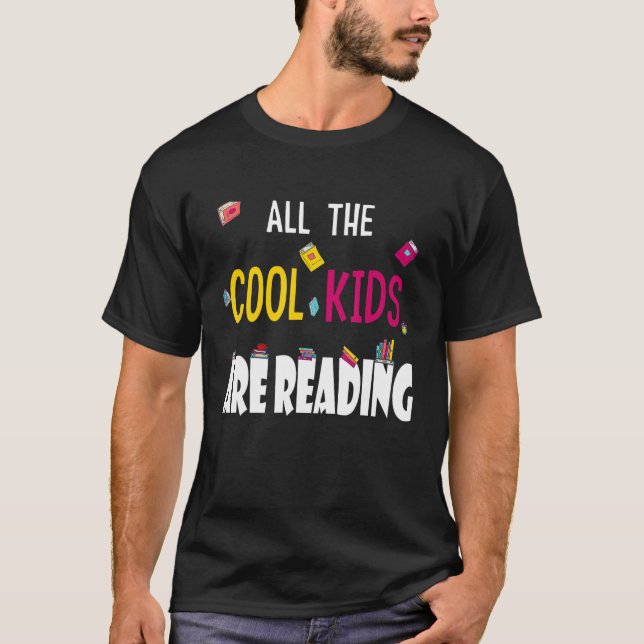 Alla Coolor som barn läser Bok T Shirt (Framsida)