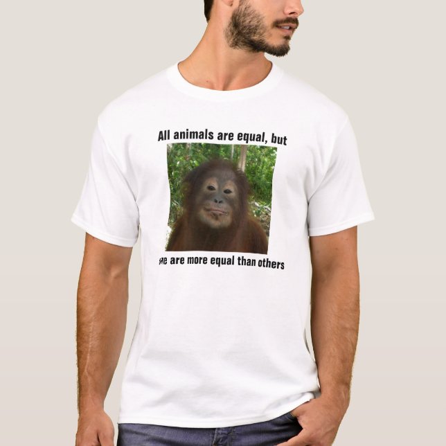 Alla djur är jämlika, men vissa är mer jämlika t shirt (Framsida)