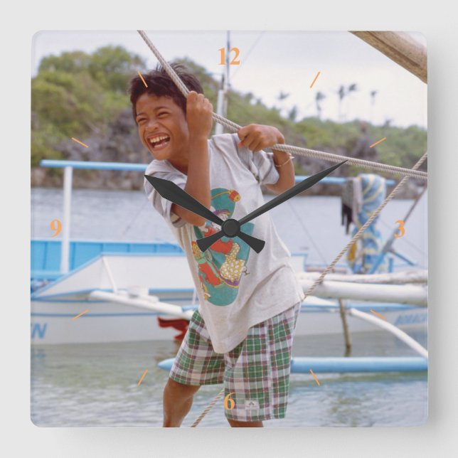 Alla gick upp. fyrkantig klocka (Framsida)