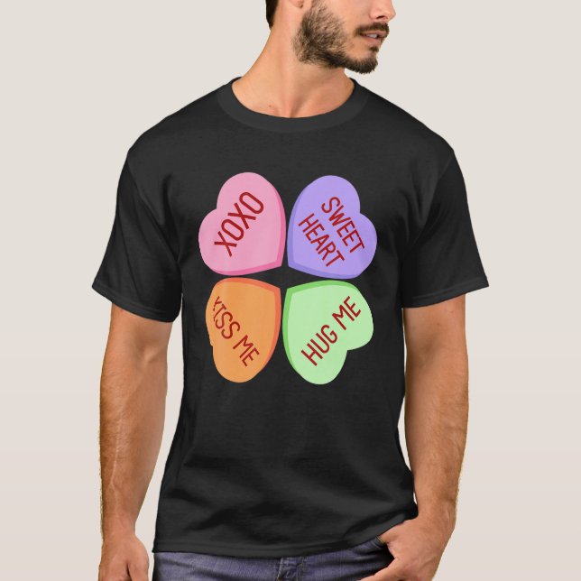 Alla hjärtans dag Candy Conversation Hearts T Shirt (Framsida)