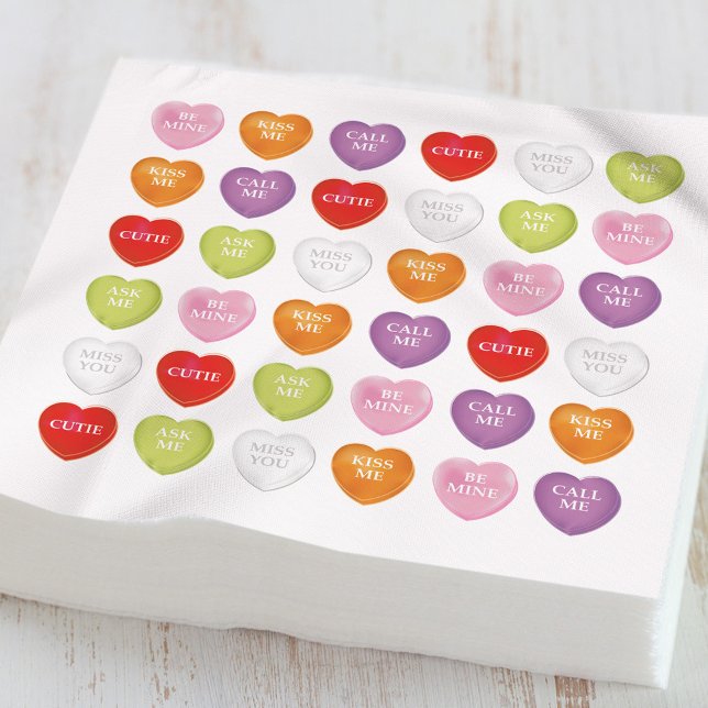 Alla hjärtans dag Cute Whimsical Heart Candy Pappersservett (Colorful conversation candy hearts Valentine party decor.)