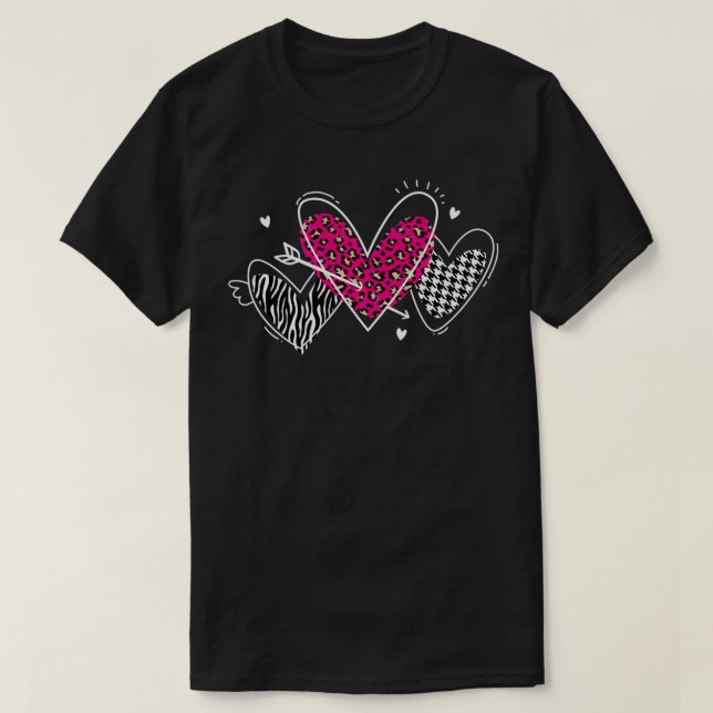 Alla hjärtans dag Hearts Houndstooth, Zebra, Rosa  T Shirt (Design framsida)