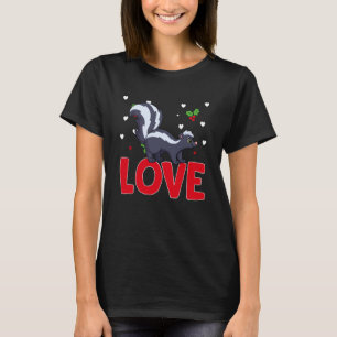 Alla hjärtans dag Hjärtan Kärlek Stinkdjur Djur Kv T Shirt