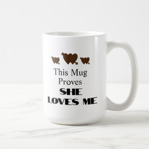 Alla hjärtans dag Hon älskar mig Roligt citat Kaffemugg