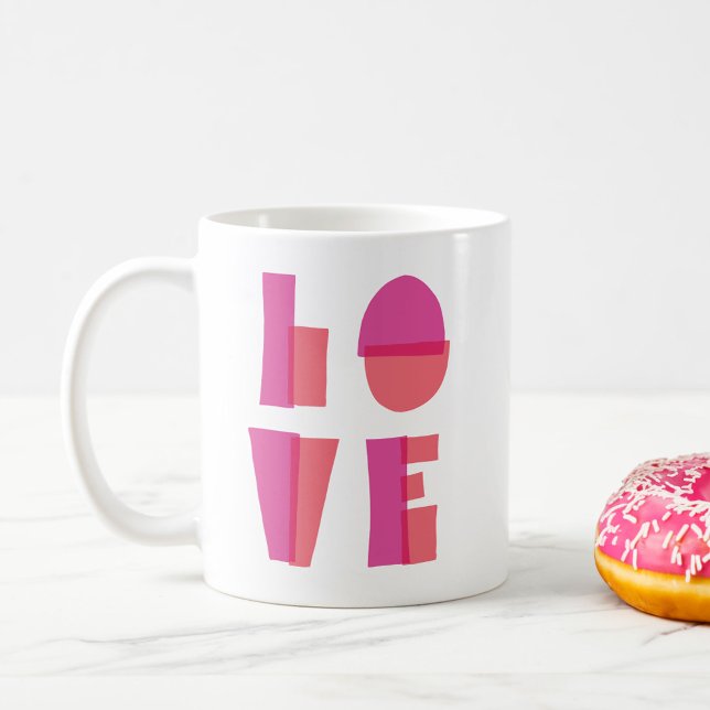 Alla hjärtans dag i Kärlek Kaffemugg (modern LOVE typography in bright pink letters)