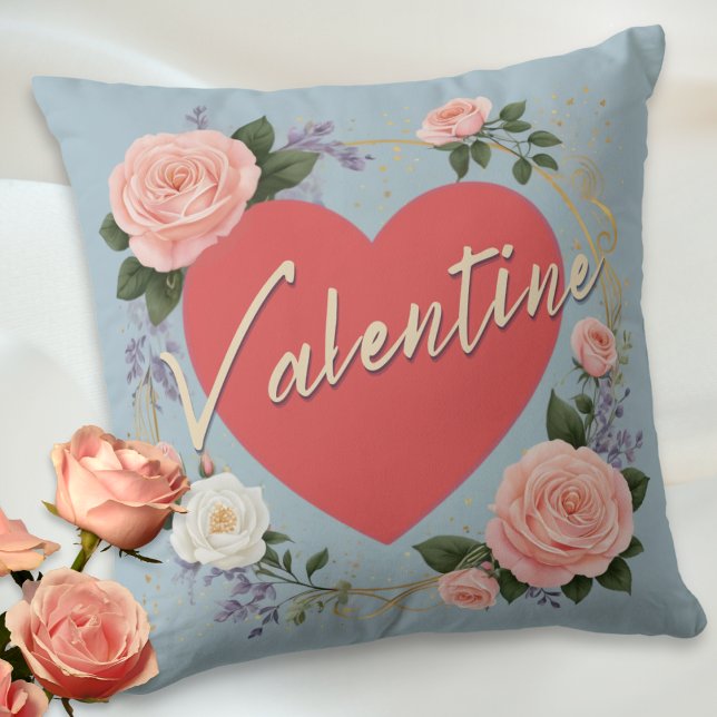 Alla hjärtans dag Vackra Blommiga Rosa Rosor Anpas Kudde (An elegant throw pillow for Valentine's Day, with love heart, pink roses and custom text on the back)