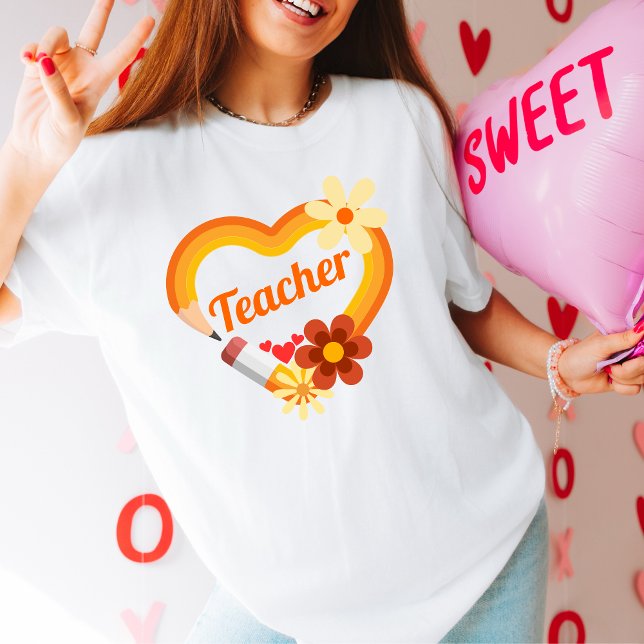 Alla hjärtans daggåvor till läraren Pension T Shirt (Skapare uppladdad)