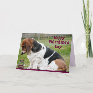 Alla hjärtans dagskort med basset Hound och Hearts Helgkort