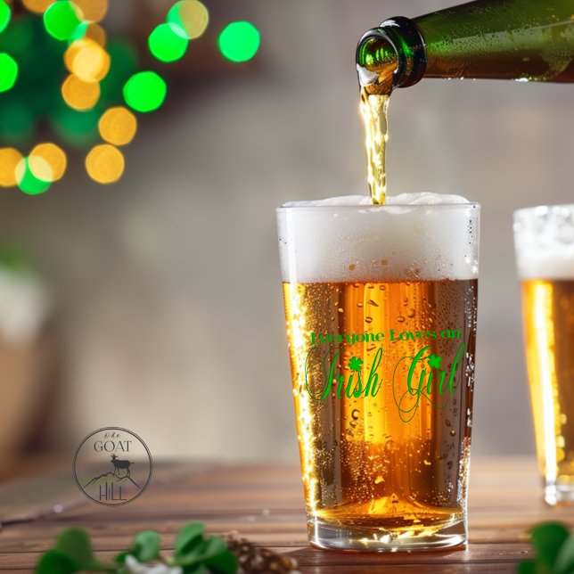 Alla kärlek och en irländsk flicka glaskopp (Easy to customize)