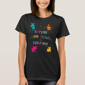 Alla Kommunicerar Olika Autism Acceptans T Shirt