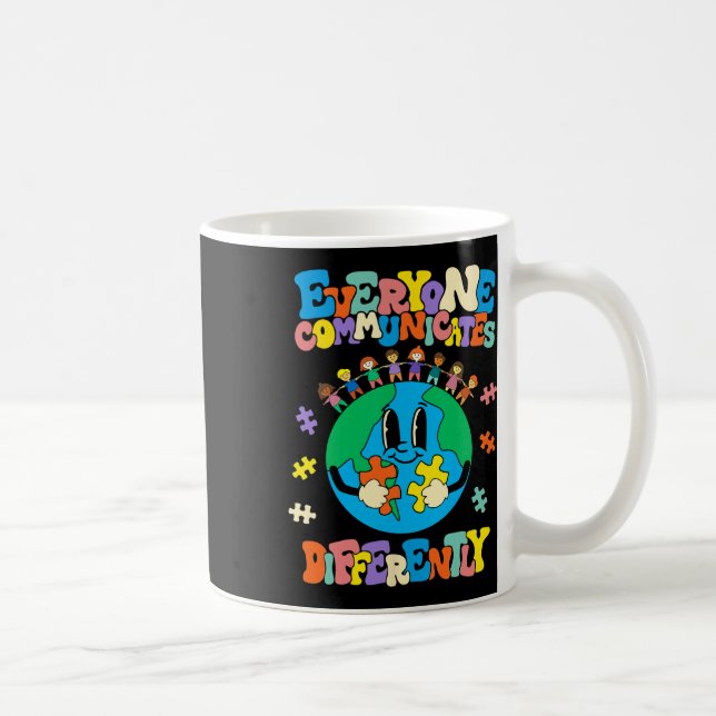 Alla kommunicerar olika jordautism Awa Kaffemugg (Höger)